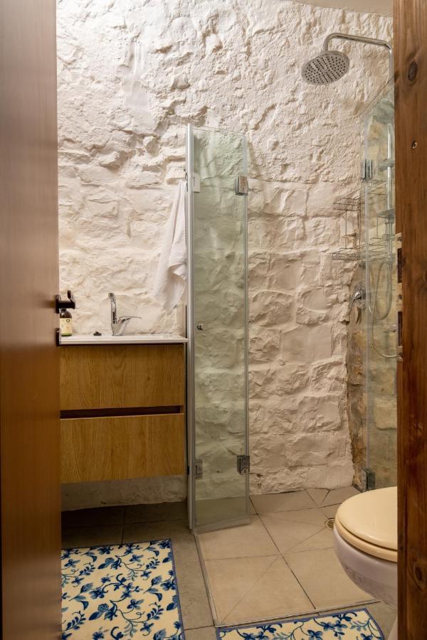 הבית בסמטת תל אביב Villa Rosh Pinna Buitenkant foto