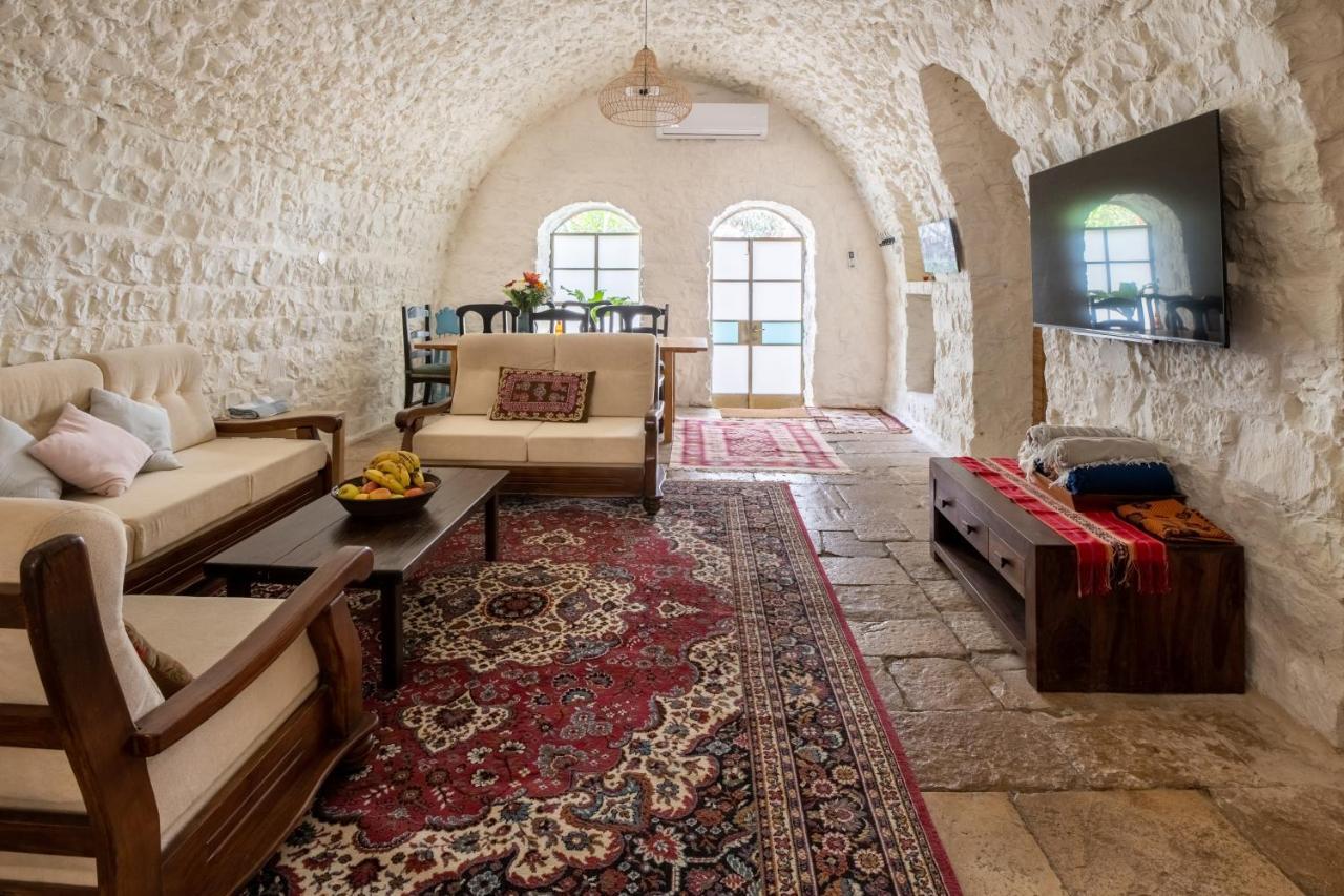 הבית בסמטת תל אביב Villa Rosh Pinna Buitenkant foto
